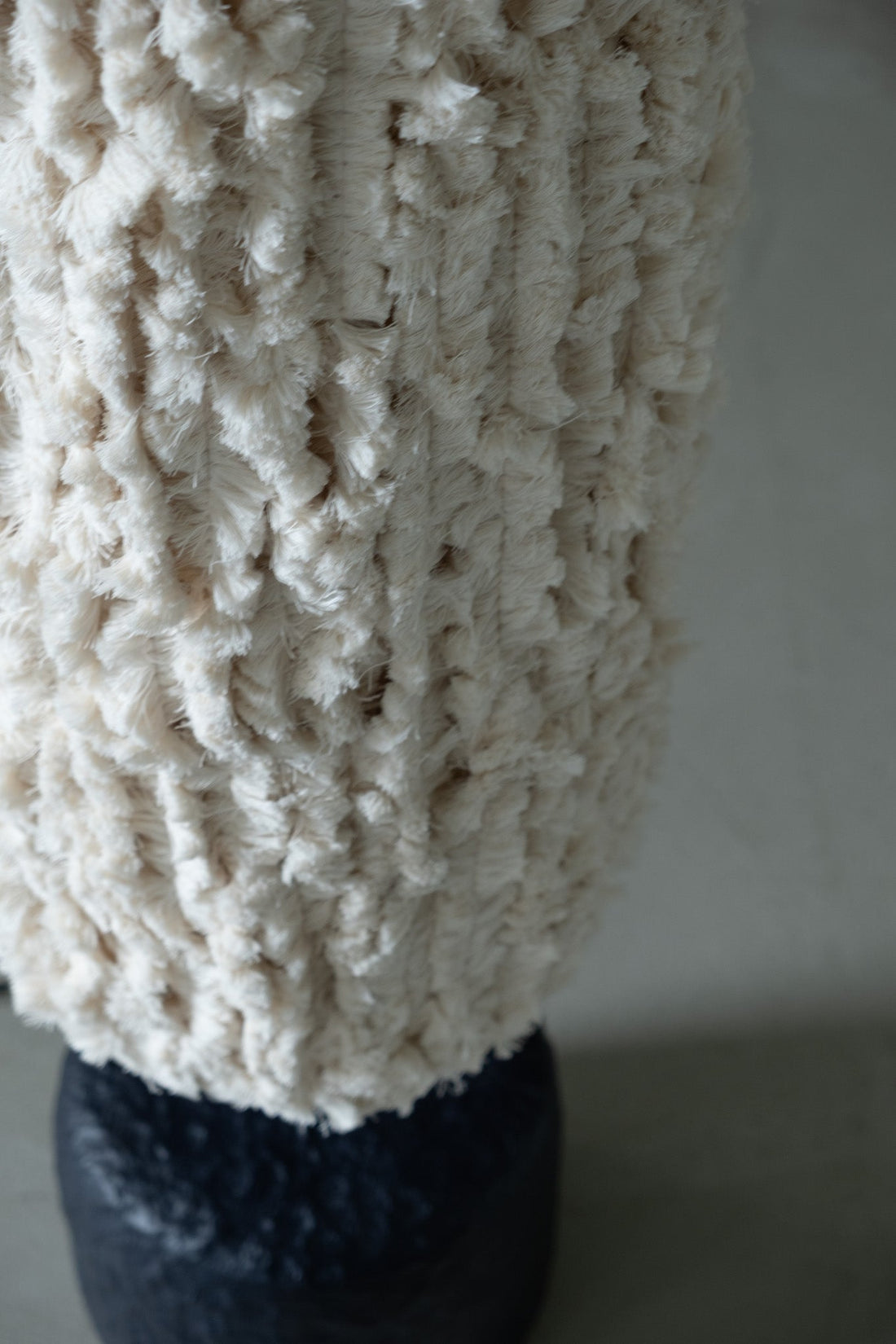 Натуральні матеріали в дизайні інтерʼєру: тактильність і довговічність