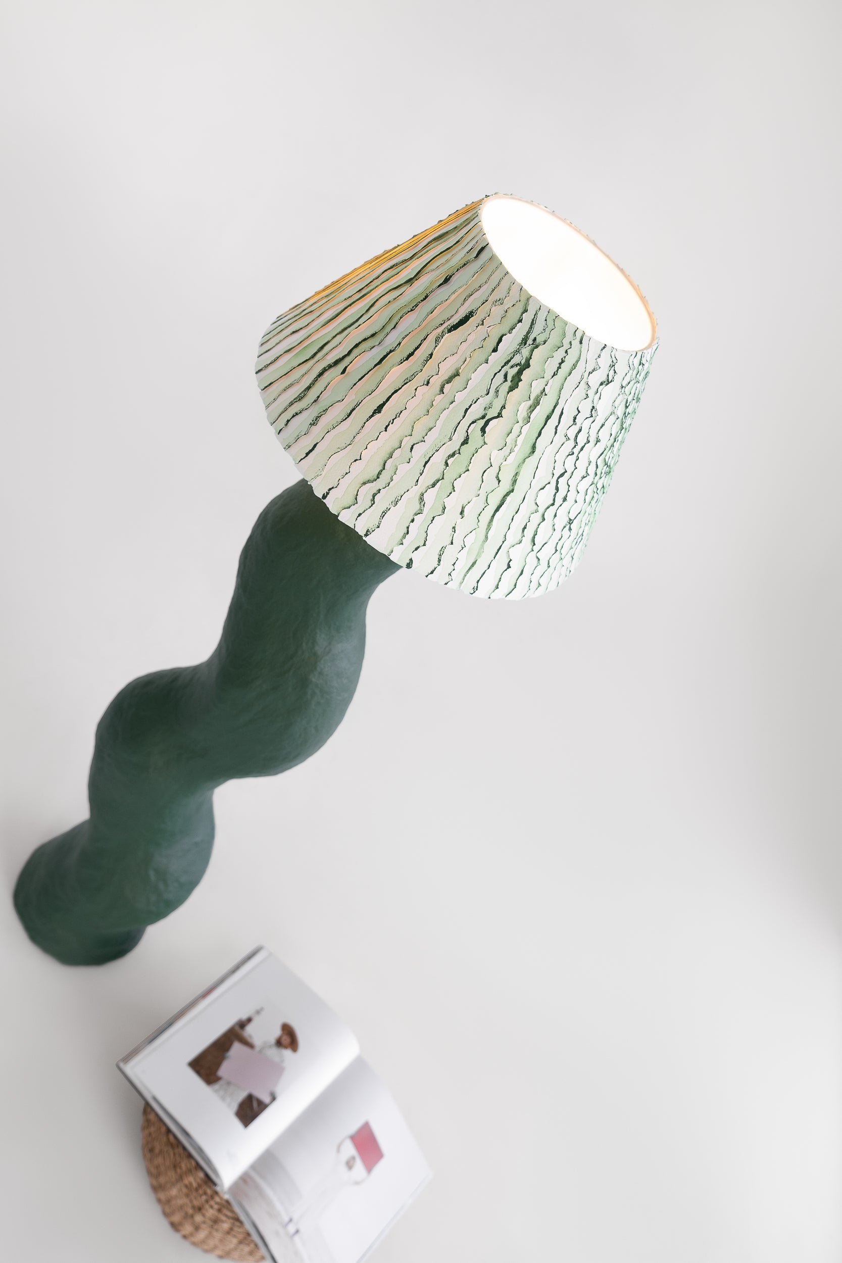 Shadow Akva - PletoStudio